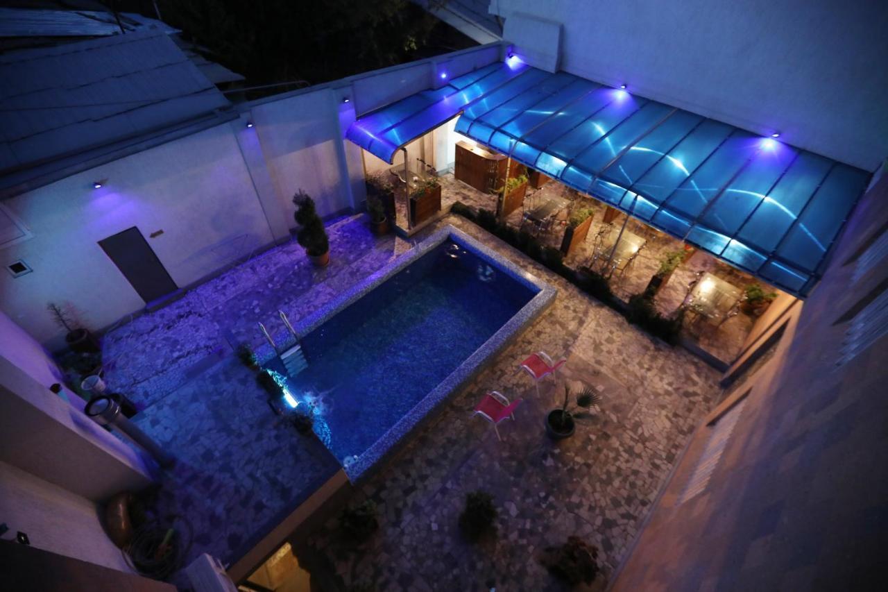 Alba Hotel Jerevan Buitenkant foto