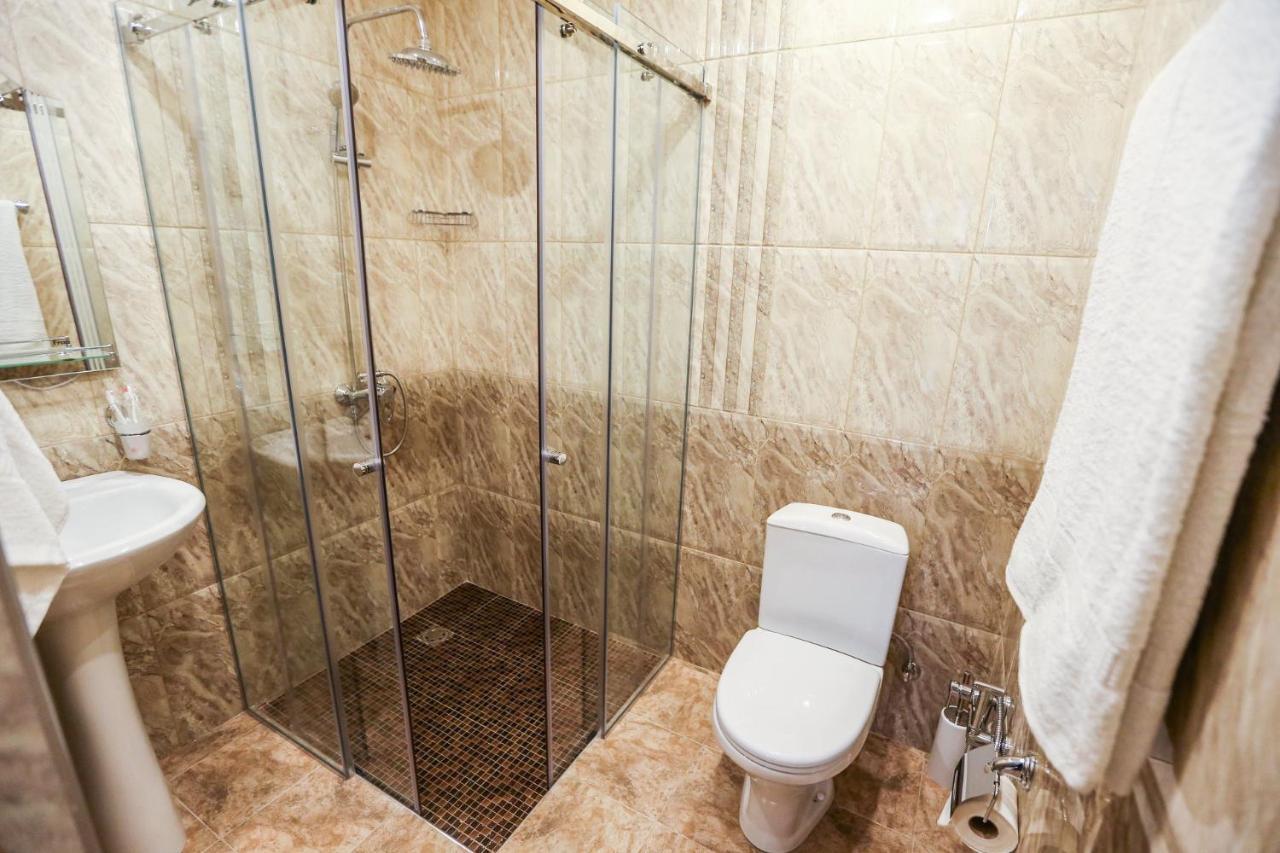Alba Hotel Jerevan Buitenkant foto